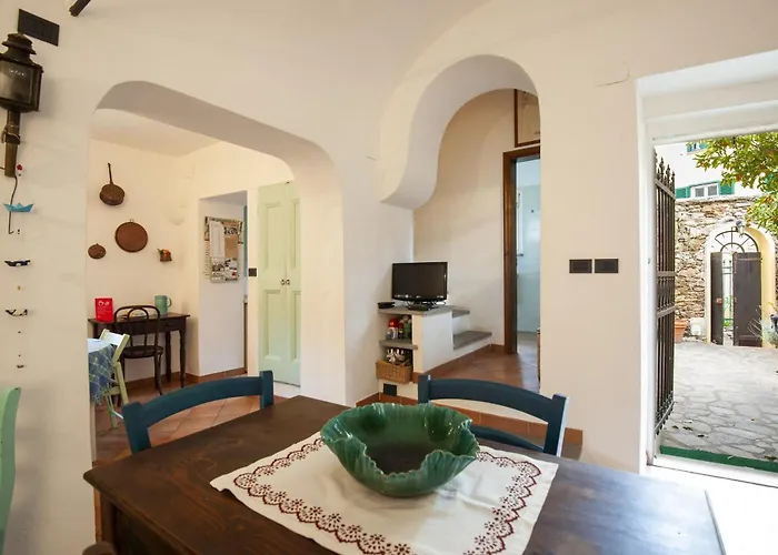 Casa La Gonza By Wonderful Italy * Bergeggi